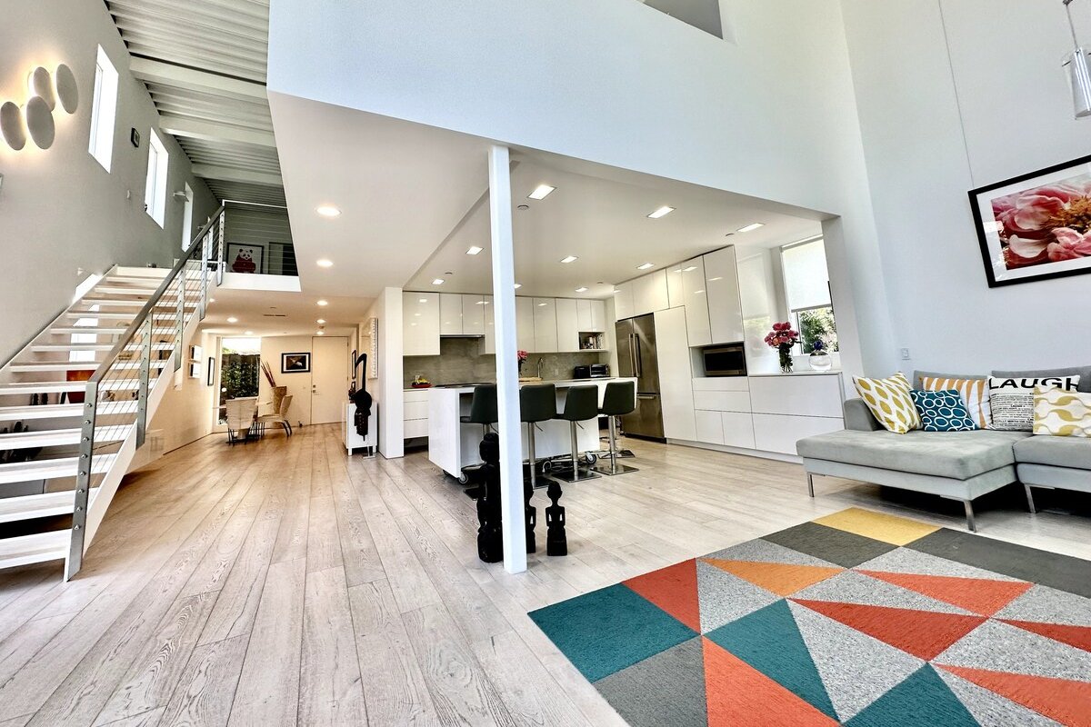 Modern Oasis in Santa Monica gallery image 5