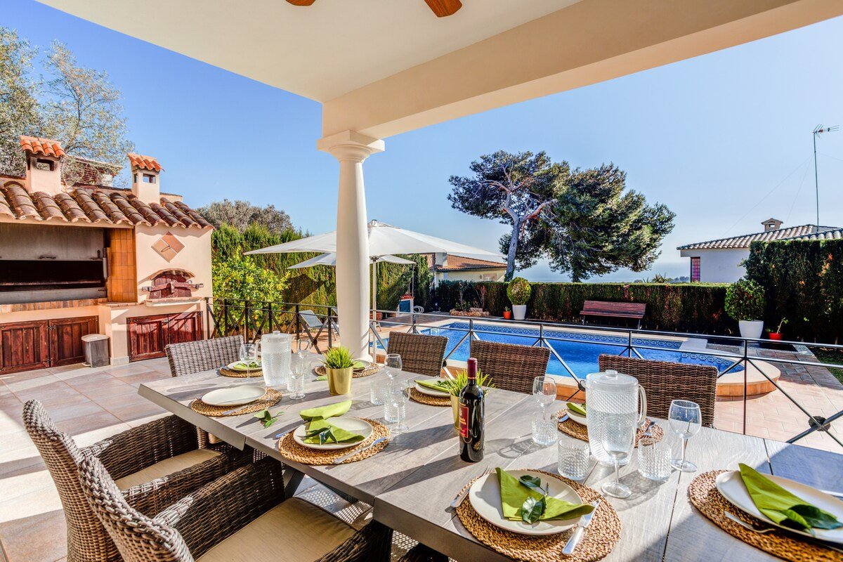 Palma Bendinat Luxury sea view Villa gallery image 4