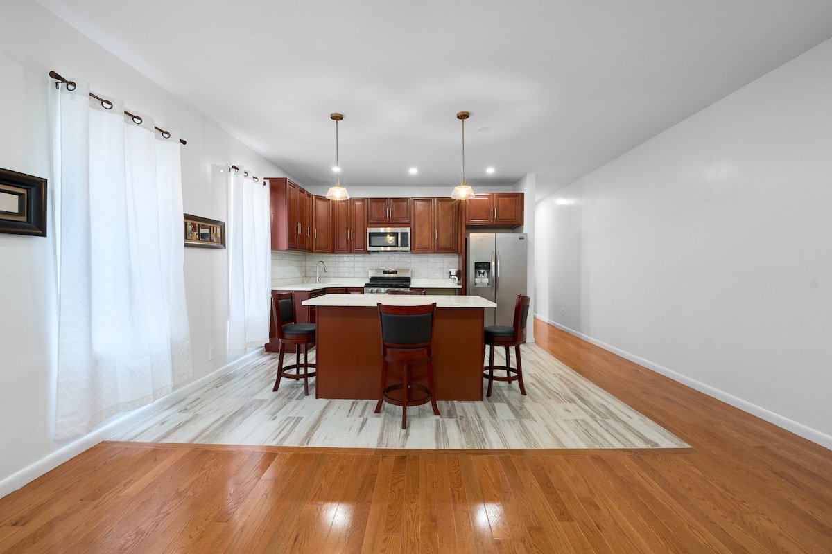 3BR Brooklyn Retreat Near NYC Quiet, Comfortable gallery image 2