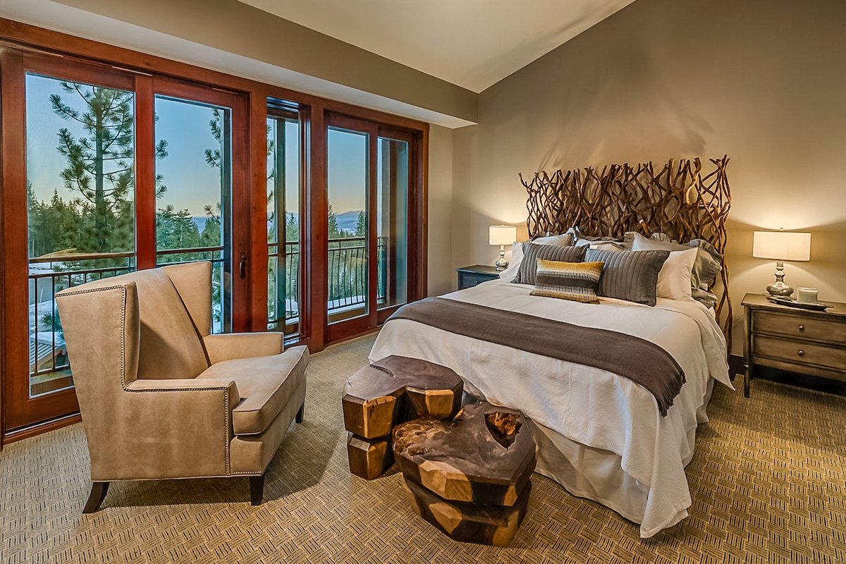 Penthouse Residence, The Ritz-Carlton, Lake Tahoe gallery image 3