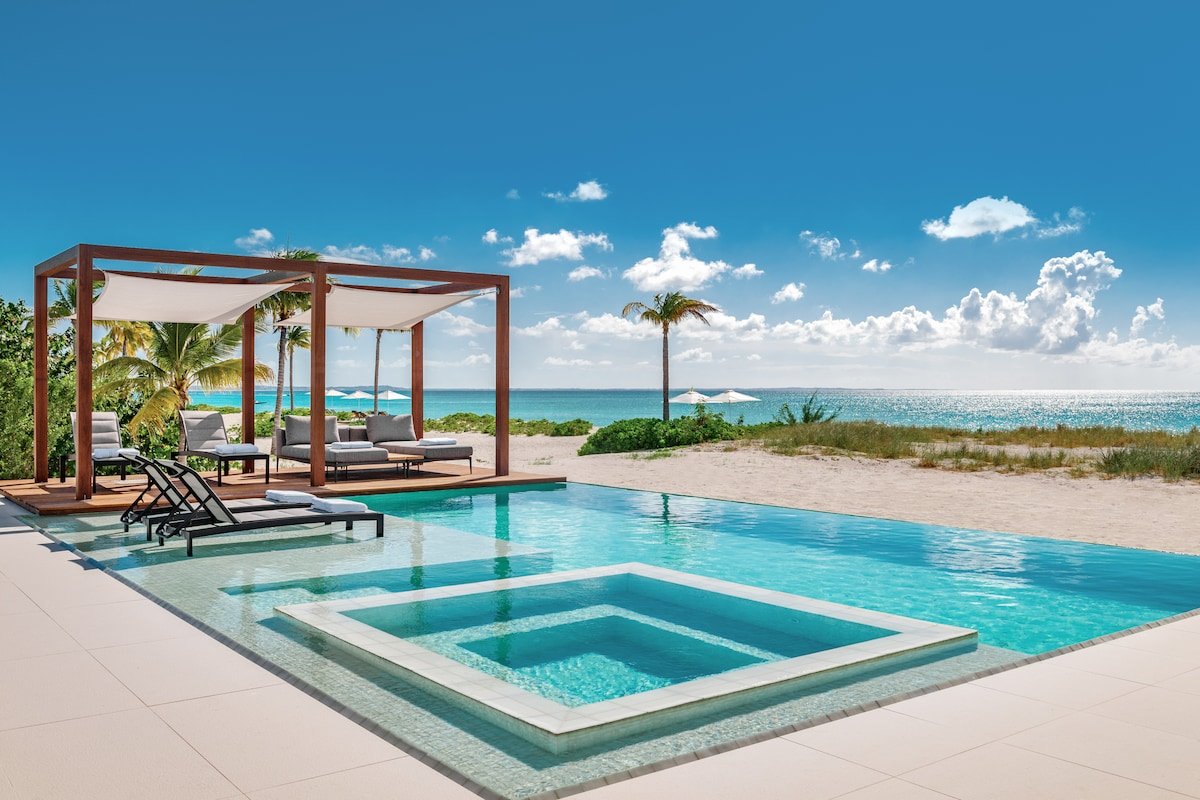 Vision Beach gallery image 2