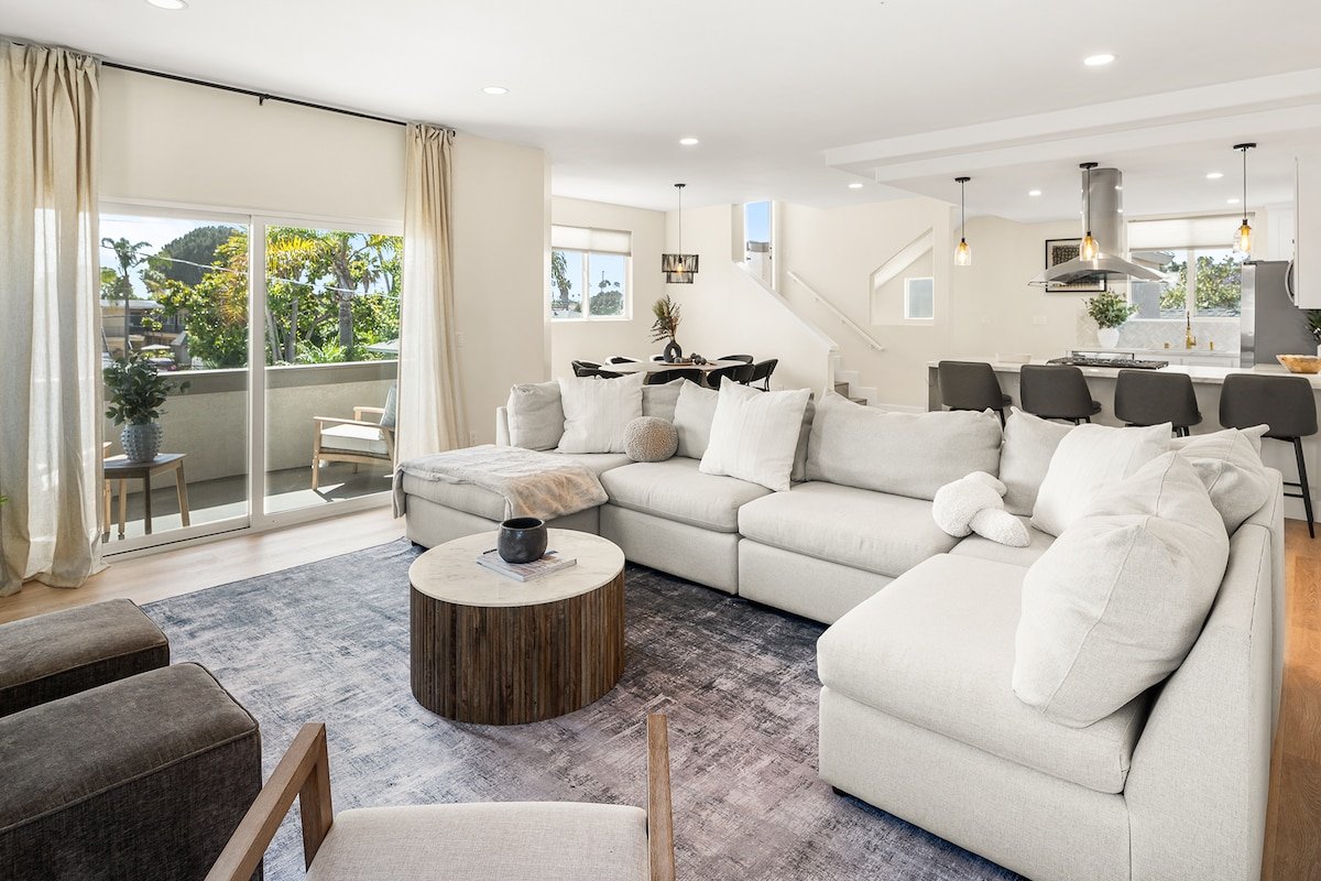 Dream 3BR Rooftop/Gym/Spa/Views gallery image 4