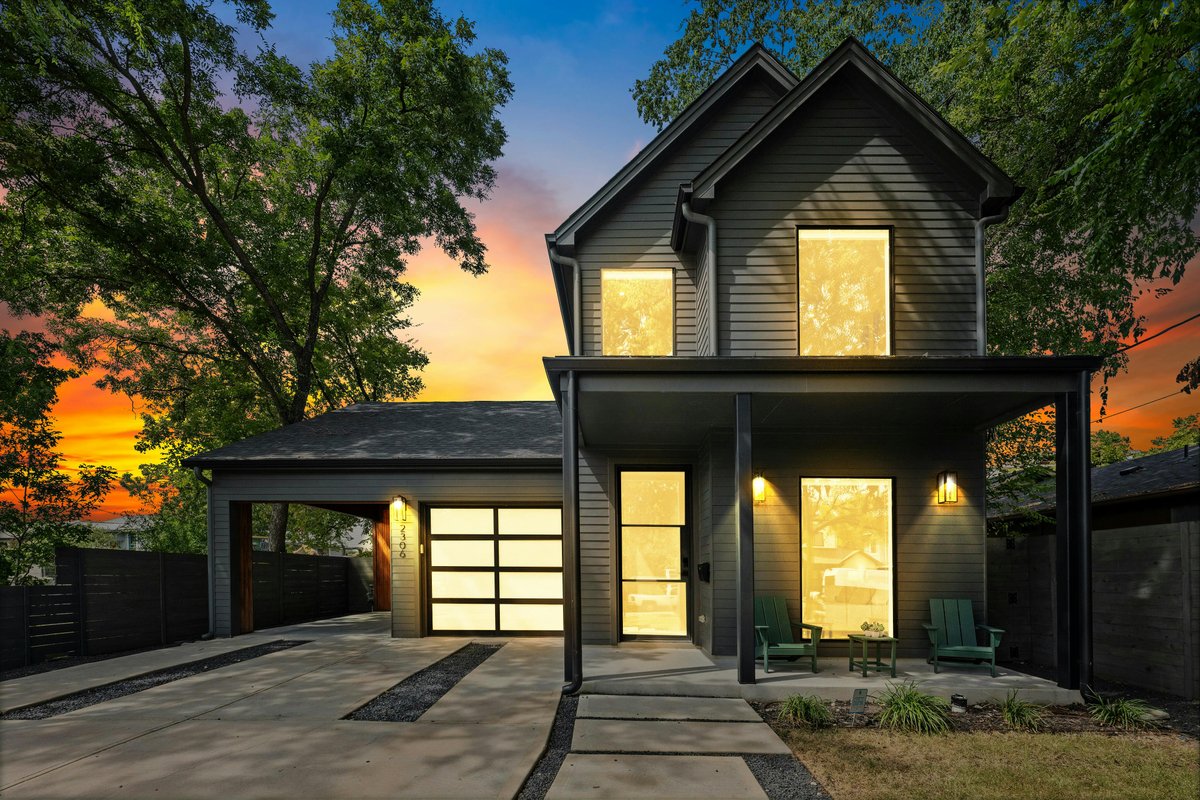 High-End 4 BDRM w/Heated Pool I Walk to S Lamar