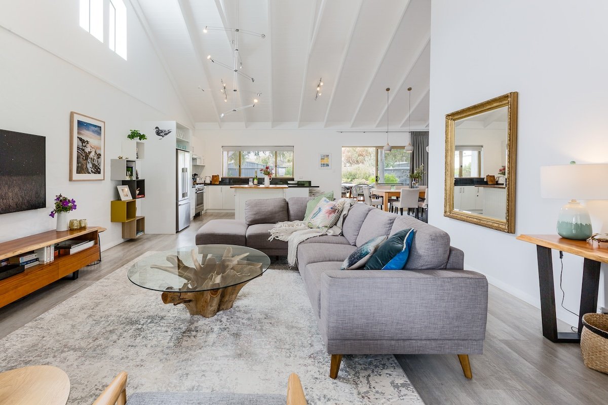 Capewood – Spacious Prevelly Family Retreat gallery image 2