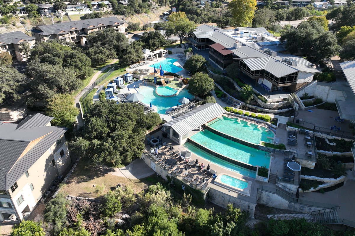 Lakeway Spa & Resort Luxury Condo (Full Access)