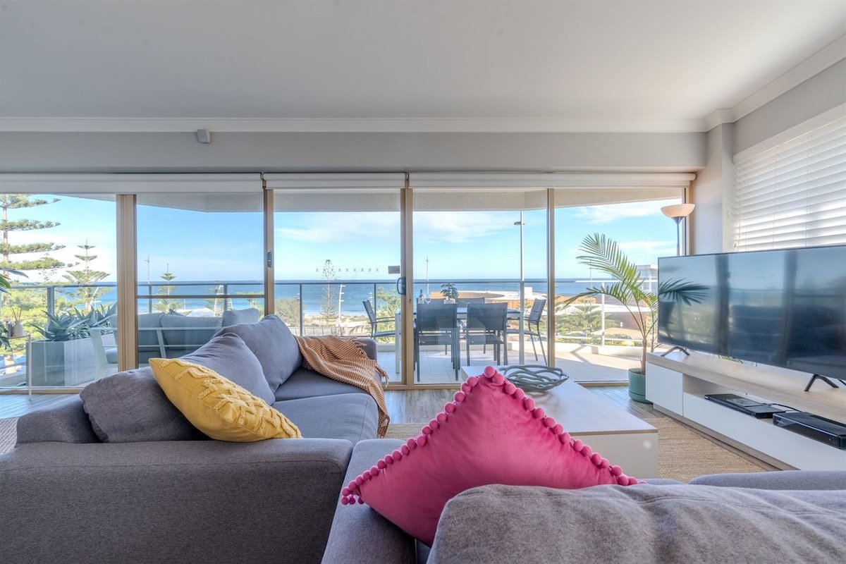 The Ultimate Beach Break gallery image 2