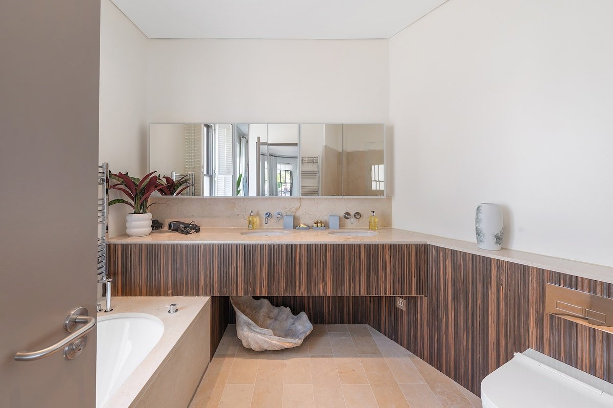 New Refurbishment w AC and Roof Terrace nr Portobe gallery image 3