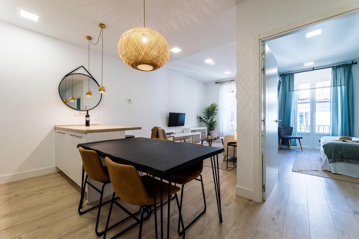 Getaria Suite: 2 min from La Concha Beach gallery image 4