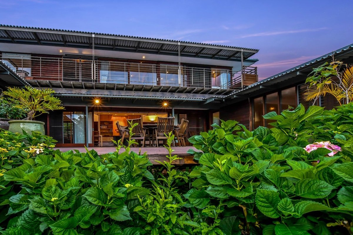 Blueys South – Architectural Oasis Family Friendly gallery image 3