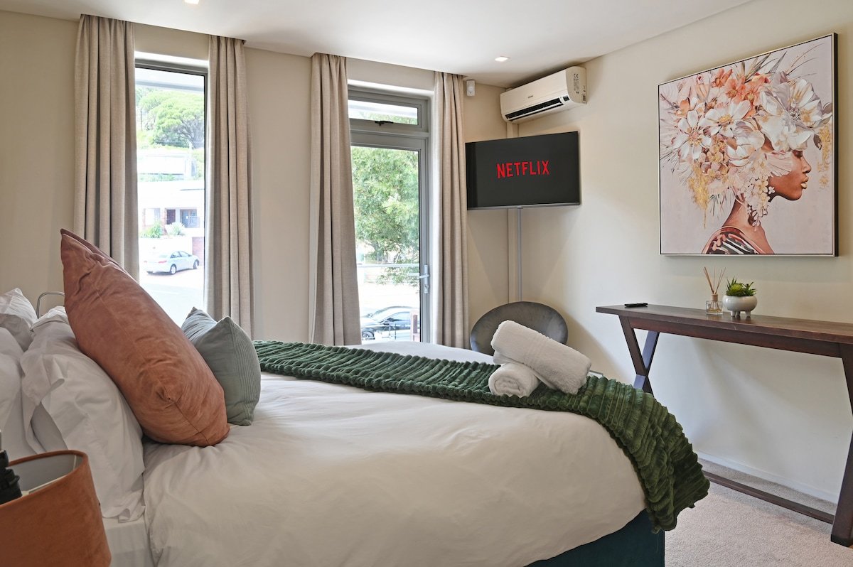 Cape Blue – Camps Bay Luxury Villa (5 Star) gallery image 4