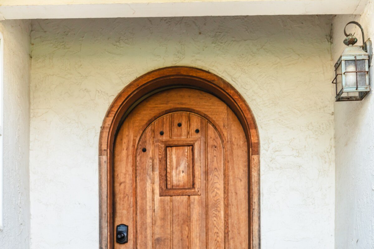 Red Barn Ranch: Peaceful Ridge Hideaway gallery image 5