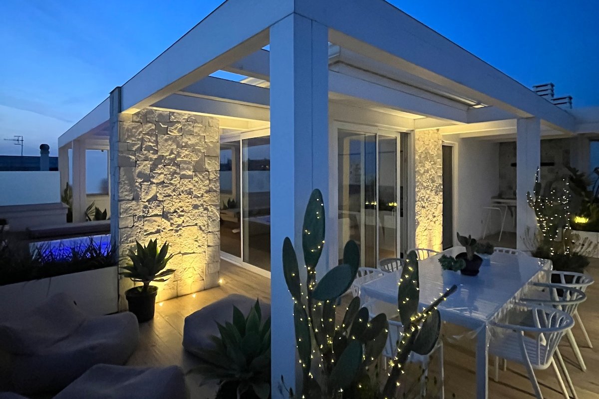 Skygarden rooftop gallery image 4