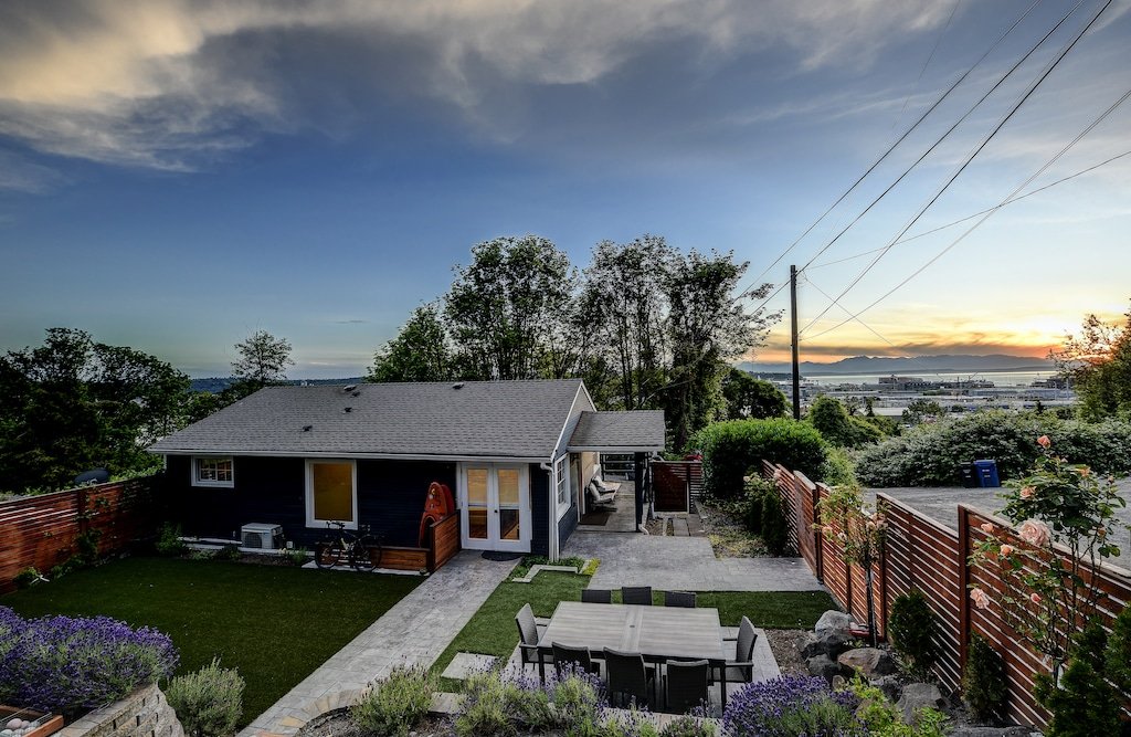 Craftsman home near Stadiums with stunning views gallery image 4