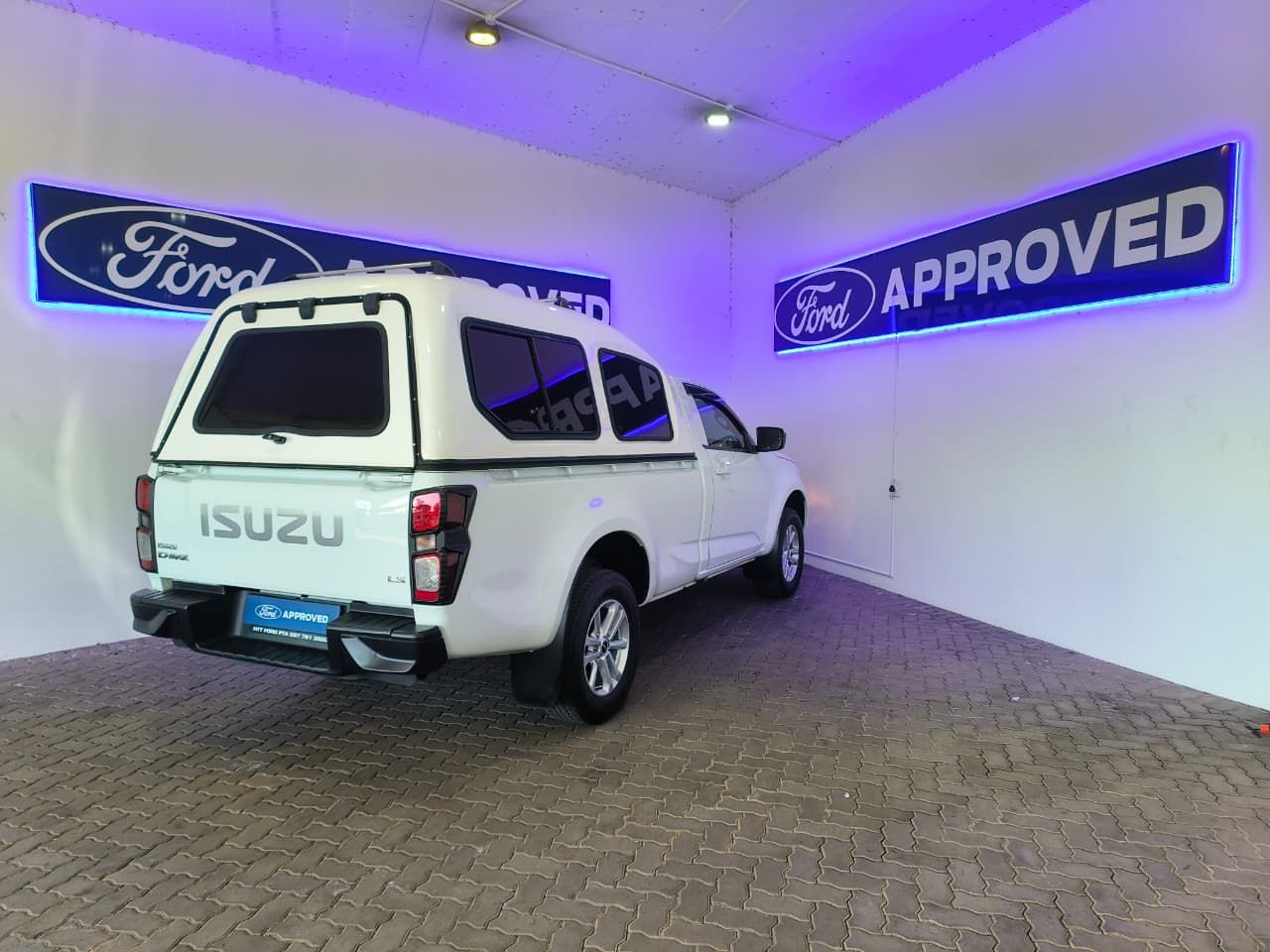 Used car gallery