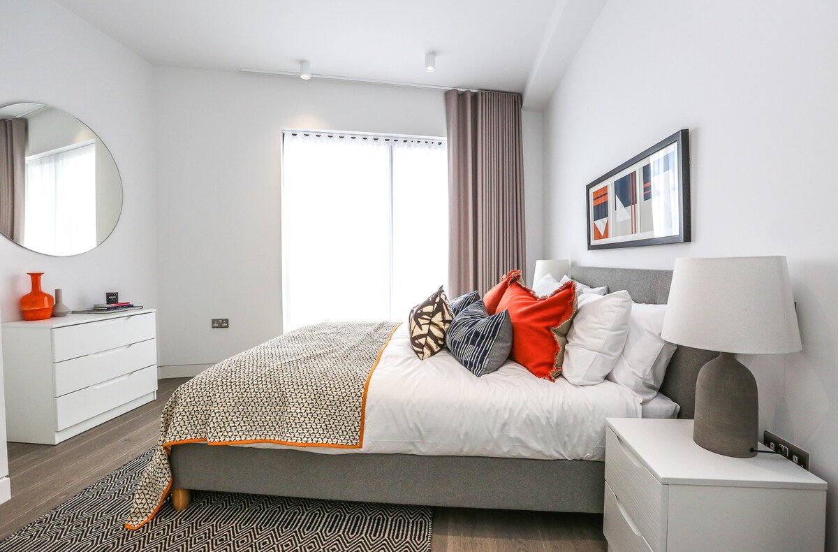 Amazing modern, light flat in Hip Shoreditch (c) gallery image 4