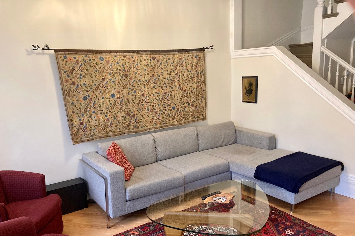 Victorian Home Downtown Toronto, Cabbagetown gallery image 5