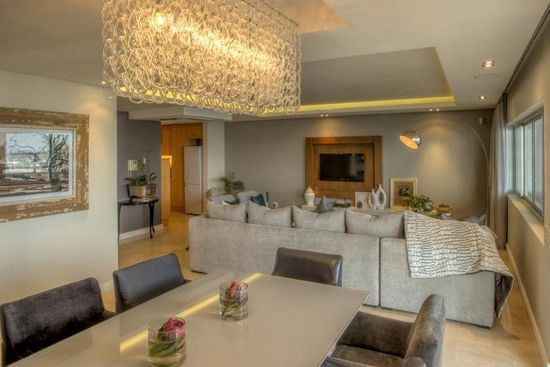 Photo 4 of Dunmore Skies accommodation in Clifton, Cape Town with 2 bedrooms and 2 bathrooms