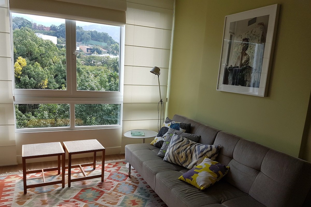 Leblon Ap 3 qtos c/garagem no polo gastronômico gallery image 2