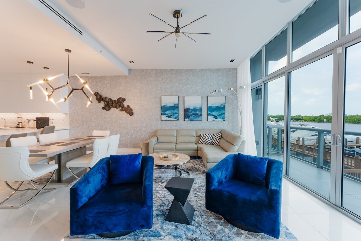 Luxury Private Condo W/ Jacuzzi and Ocean View! gallery image 5