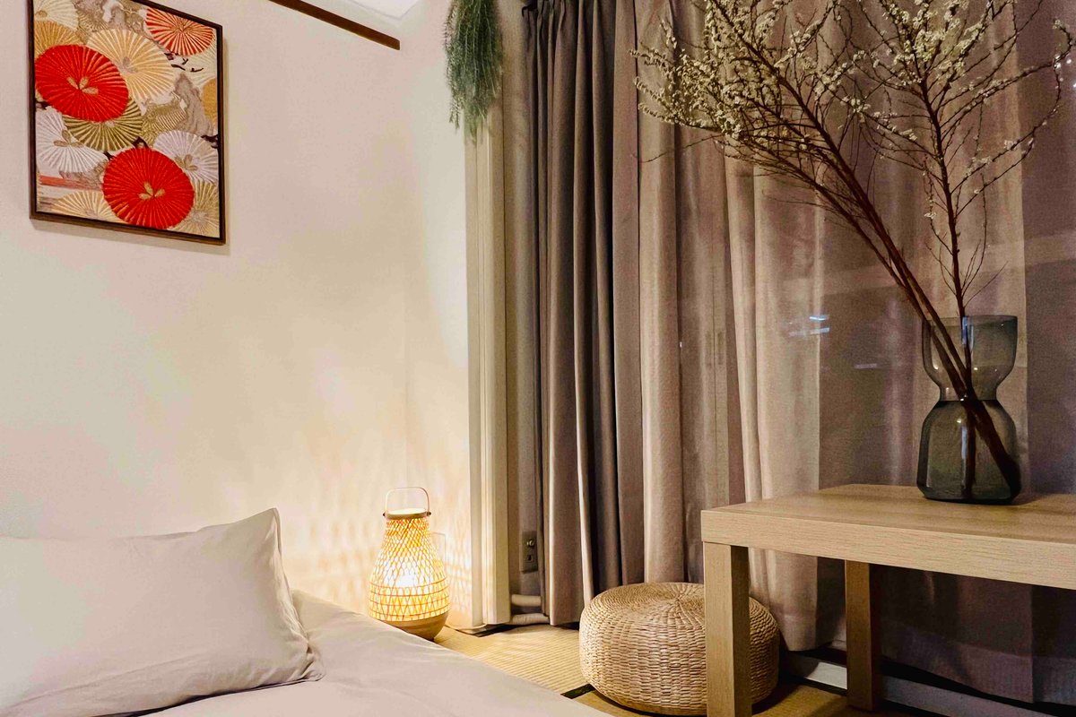 三室一厅日式榻榻米，新宿车站800米，歌舞伎町200米，繁华街区