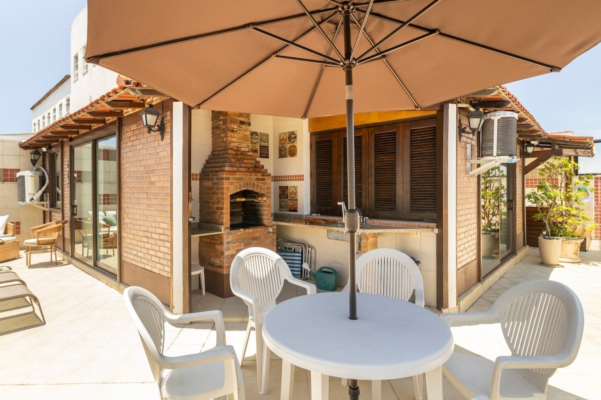 Penthouse w/Jacuzzi – Barbecue 200m from the Beach gallery image 2