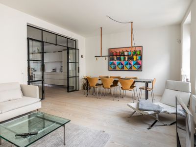 Bright, modern and central home