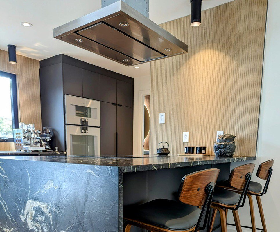 Luxury Retreat w/ Outdoor Pool & Dream Kitchen gallery image 3