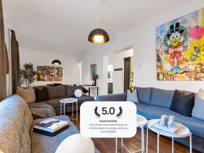 LiV MTL Chic-3 Spacious 4BR Near Downtown Montreal