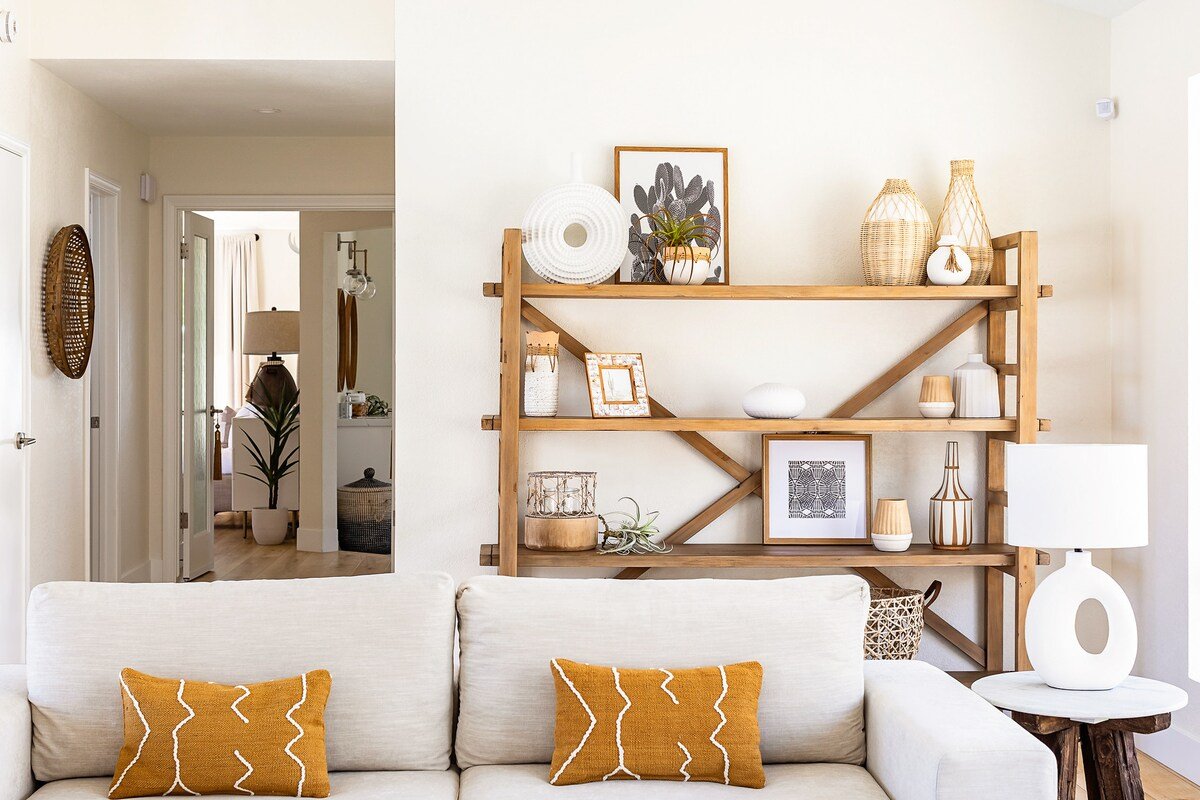 Base Camp gallery image 4