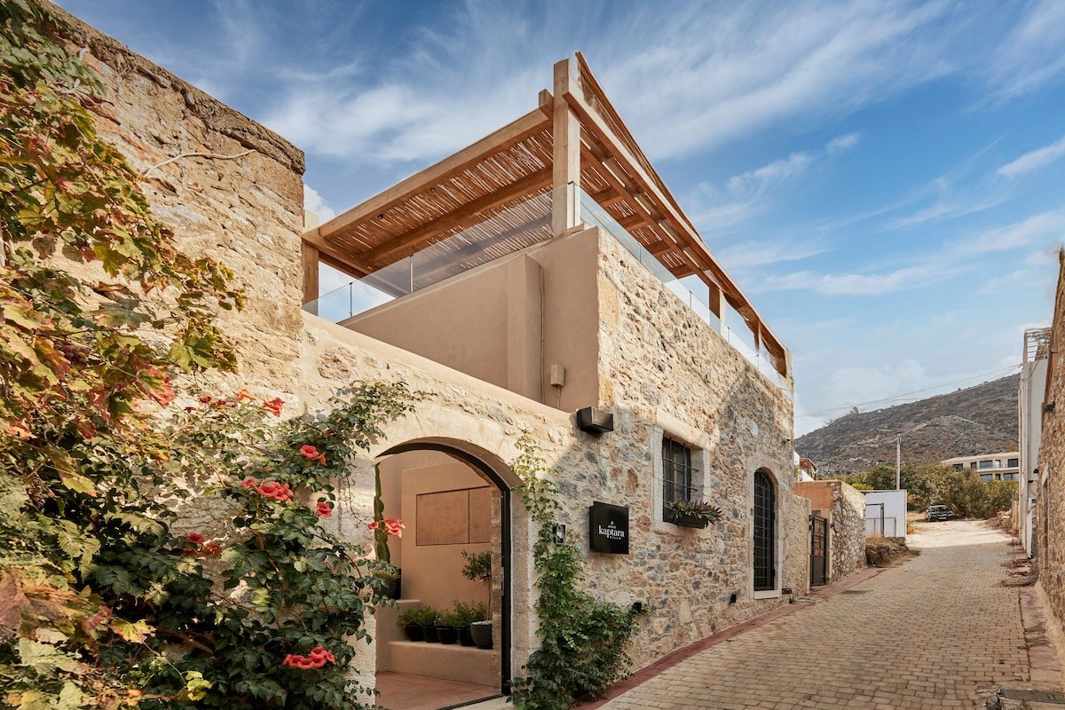 Kaptara Premium Villa, Plunge Pool & Jacuzzi’s gallery image 3