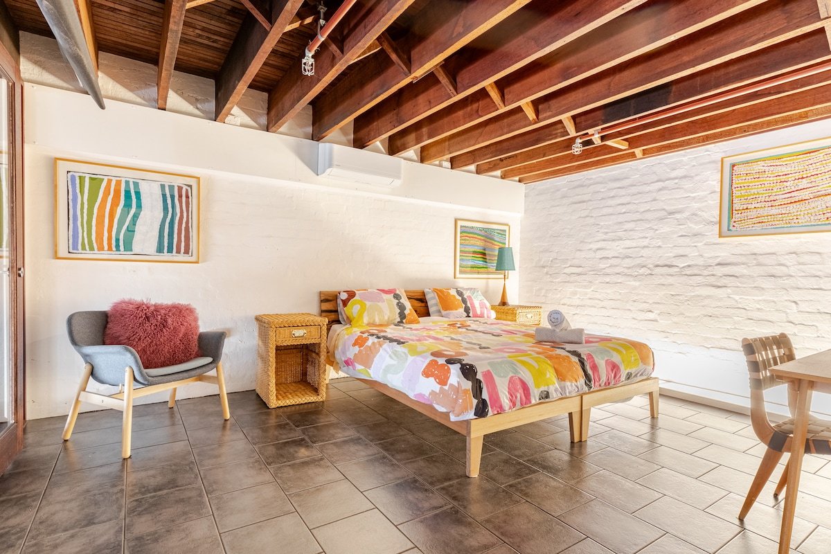 Ralph’s Place – in Fremantle’s West End. gallery image 5