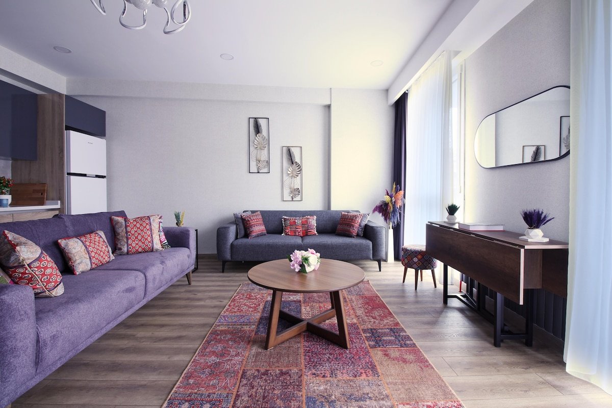 #8 Excellent 3BR +3 Lounges Giant Flat at Fatih gallery image 2