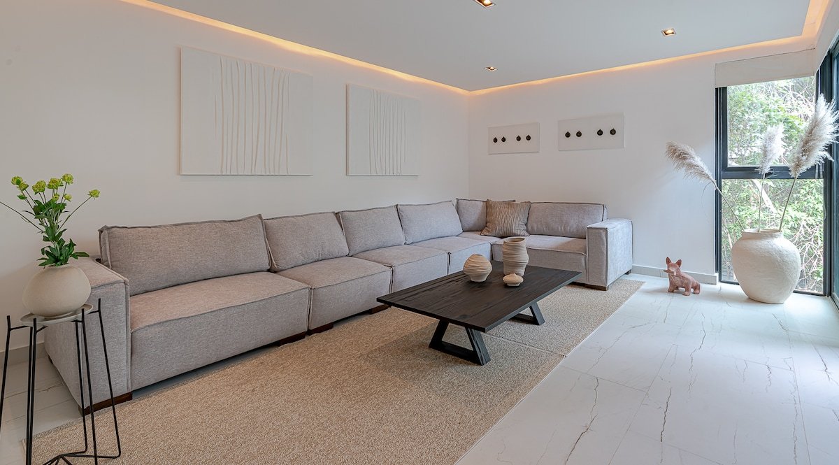 IKAL HOUSE,7gues,Penthouse,4BR/3.5BA/2Terraces/A/C gallery image 3