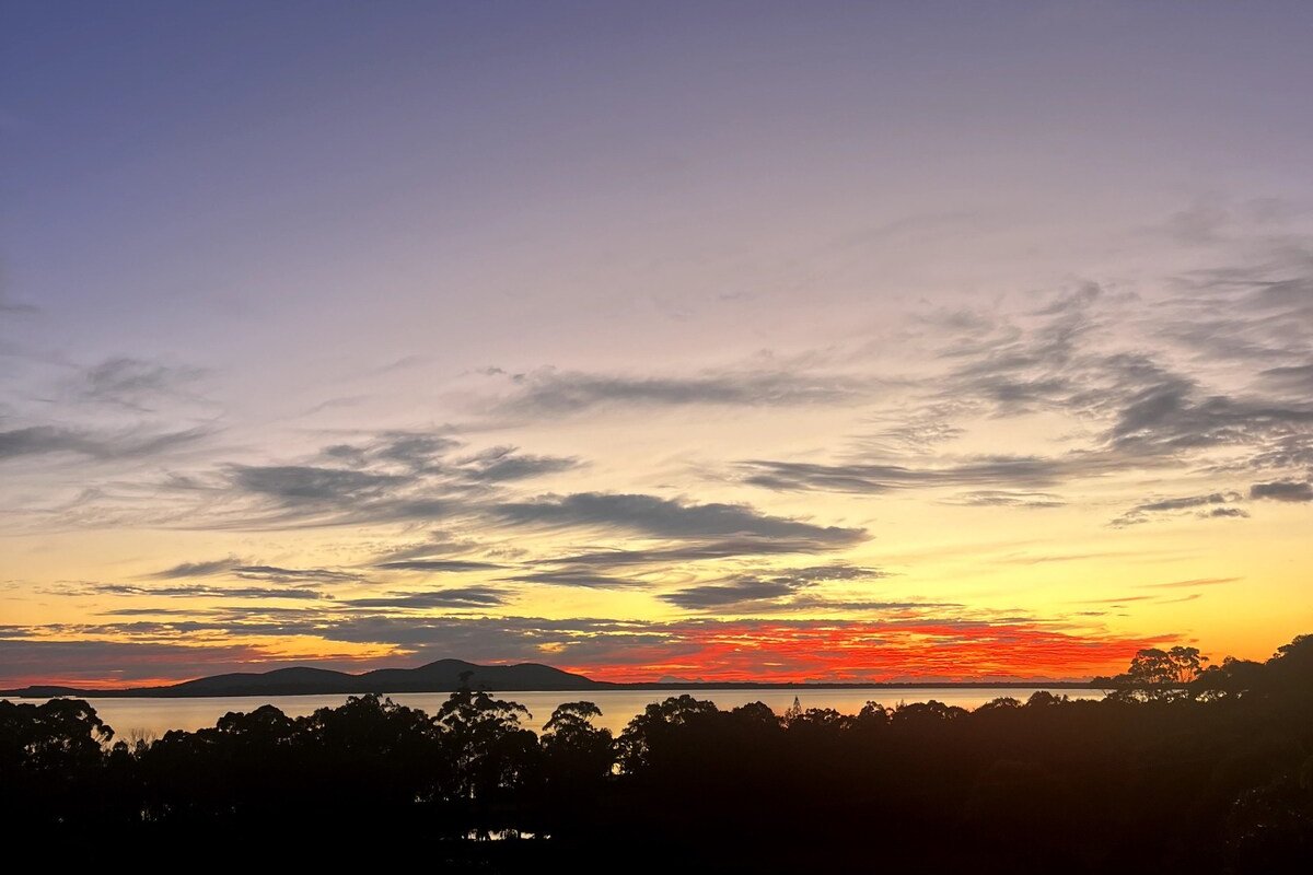 Hideaway – Pacific Palms gallery image 4