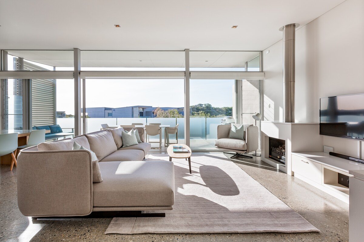 2 Bedroom Garden Villa @ Smiths Beach Resort gallery image 4