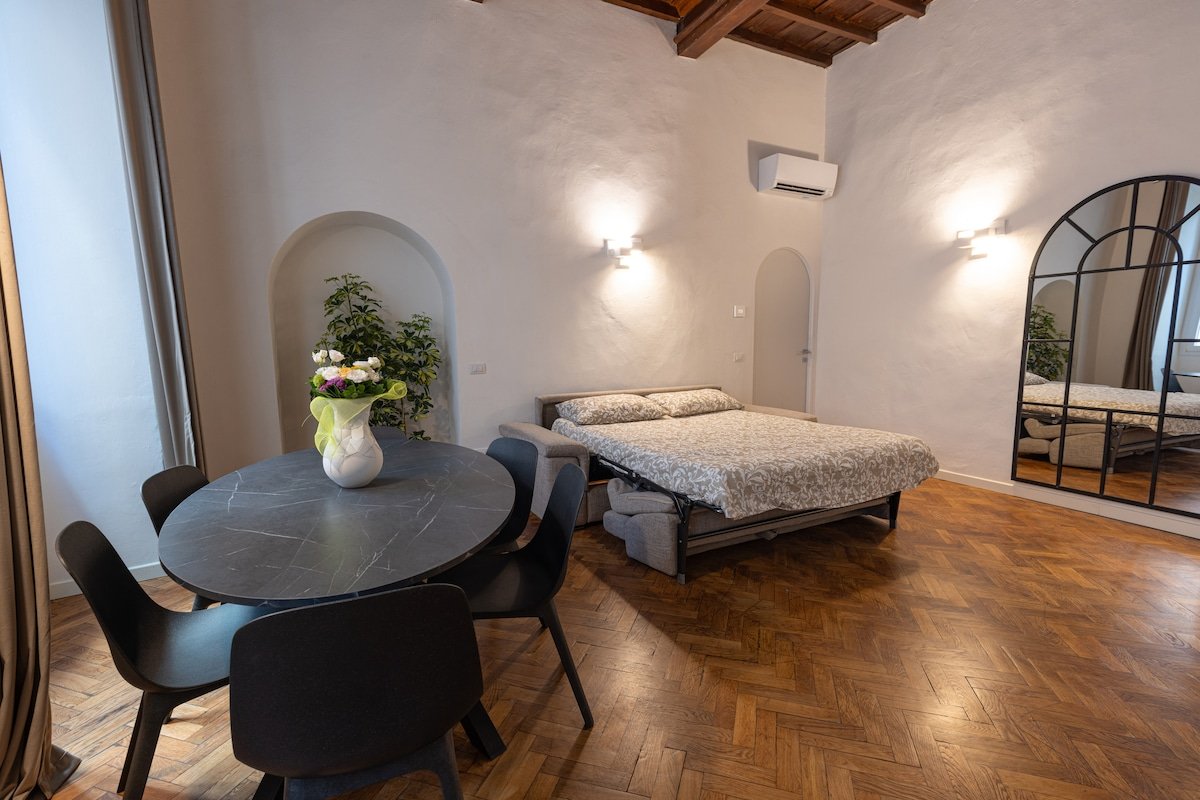 Luxury Glenda’s apartment gallery image 4