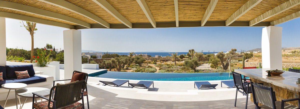 Eleonas Paros Villas, OIKIA, private pool & tennis gallery image 2