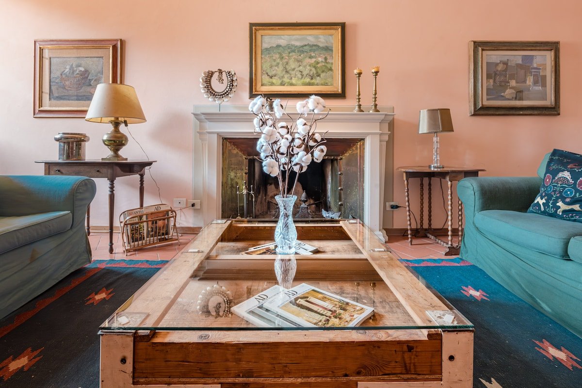 Vasari Flat, Florentine Getaway Near Ponte Vecchio gallery image 3