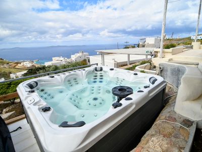 Villa Eleni with Jacuzzi, Sea -Sunset View for 2-8