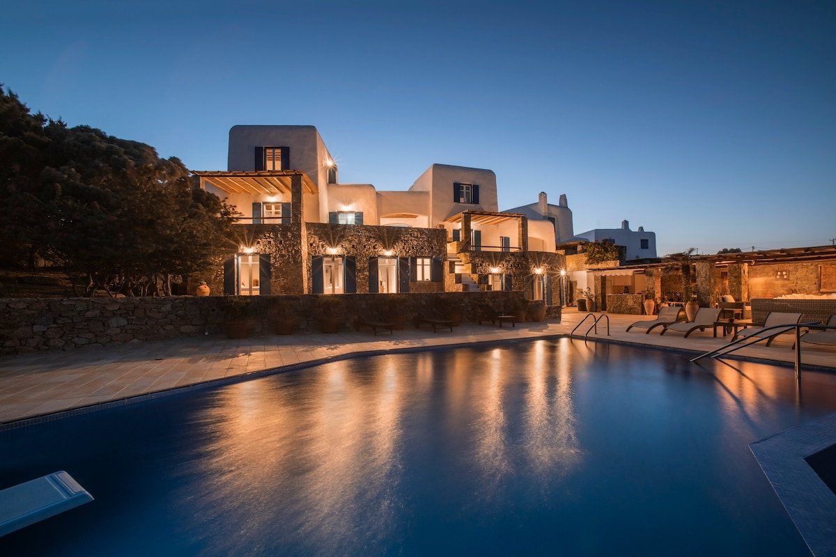 Villa Phoebe gallery image 2