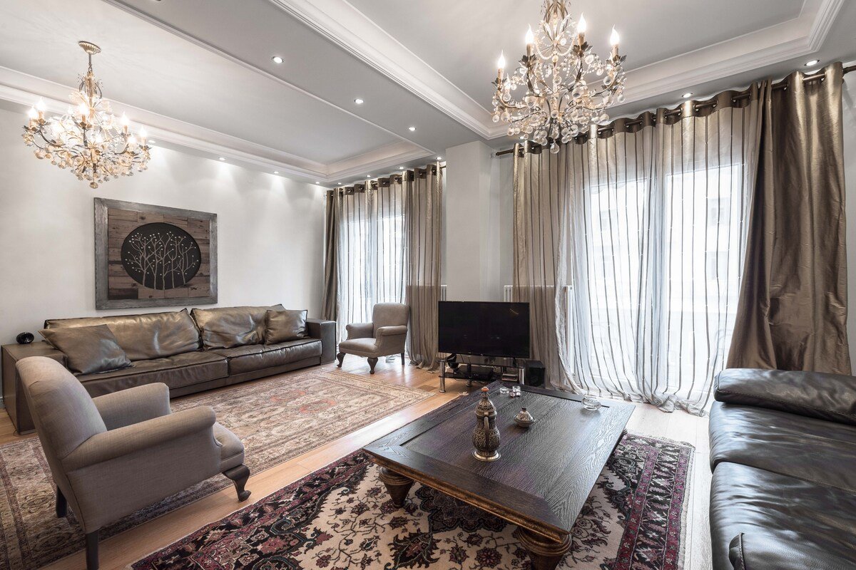 Aristotelous Grand View by Luxlikehome gallery image 2