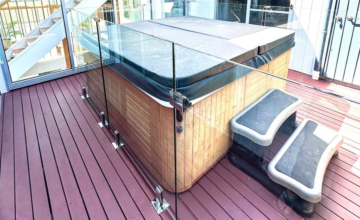 Bliss on the Bay – Full House gallery image 5