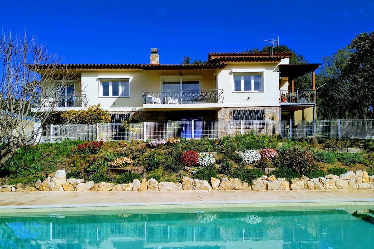 A plena natura entre el Montseny i la Costa Brava. gallery image 2