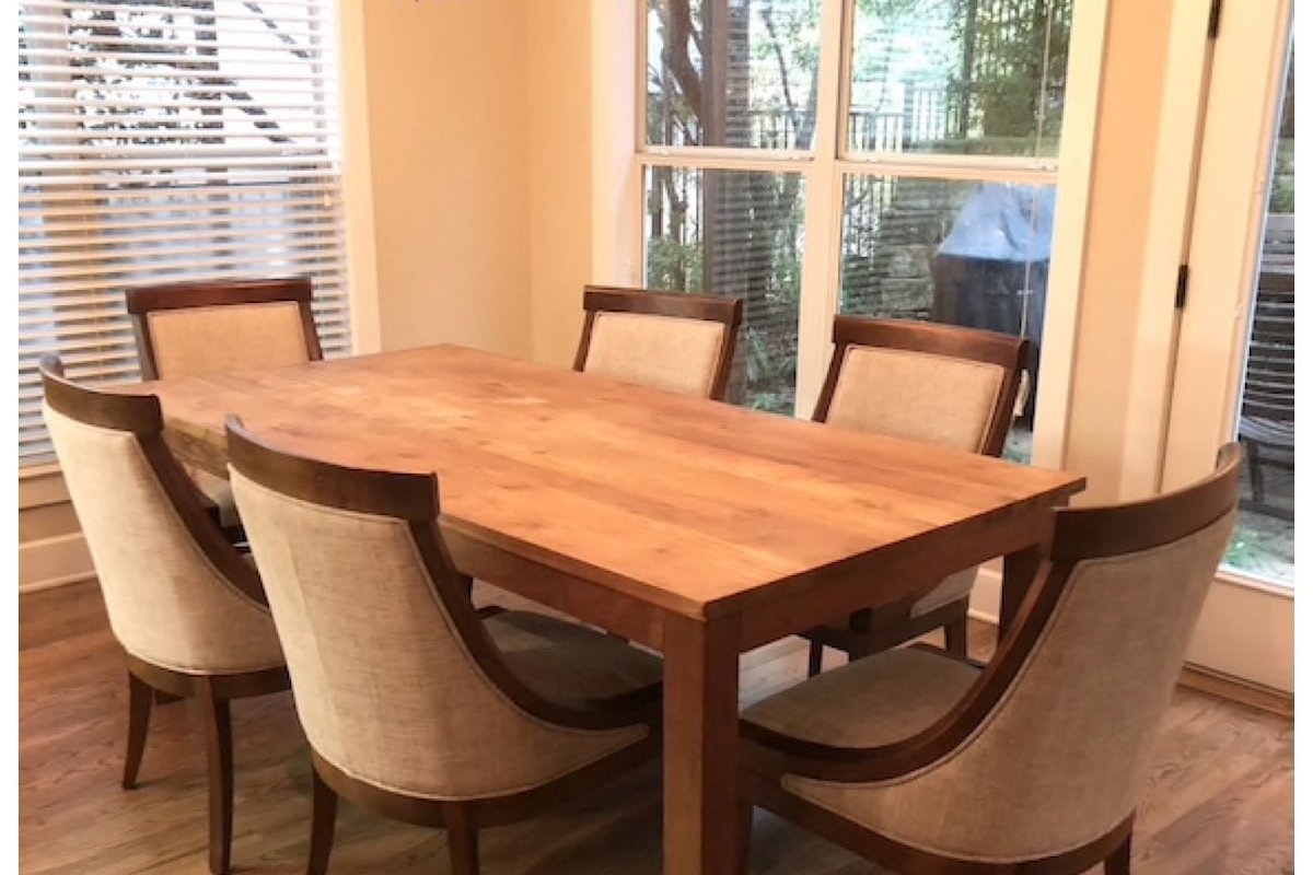 Wonderful Downtown House in Quiet Neighborhood gallery image 4