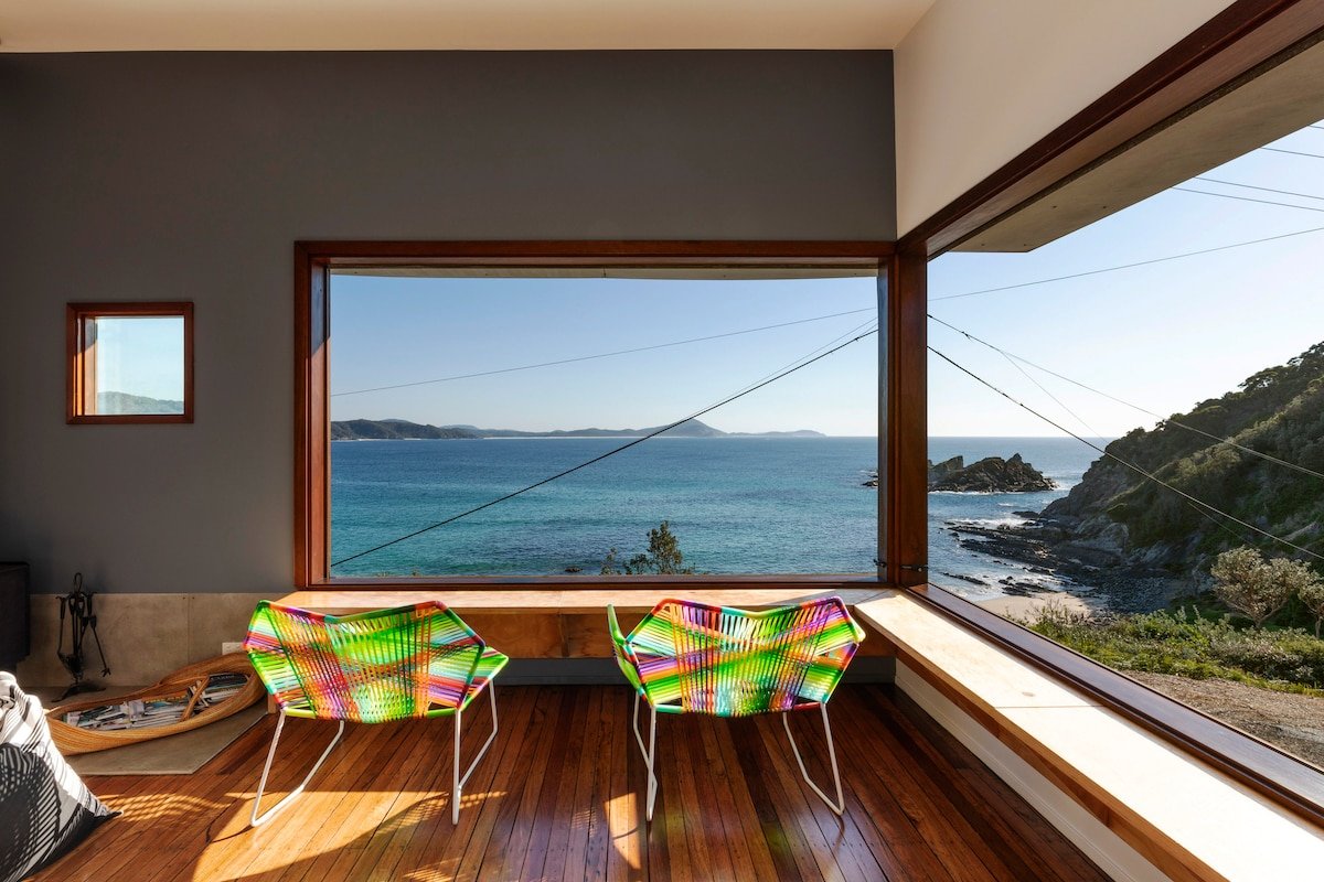 Fishcakes Bohemian Living in Seal Rocks gallery image 5