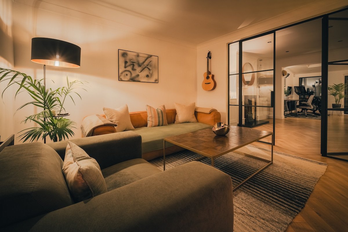 Spacious 3-bedroom house with garden gallery image 4