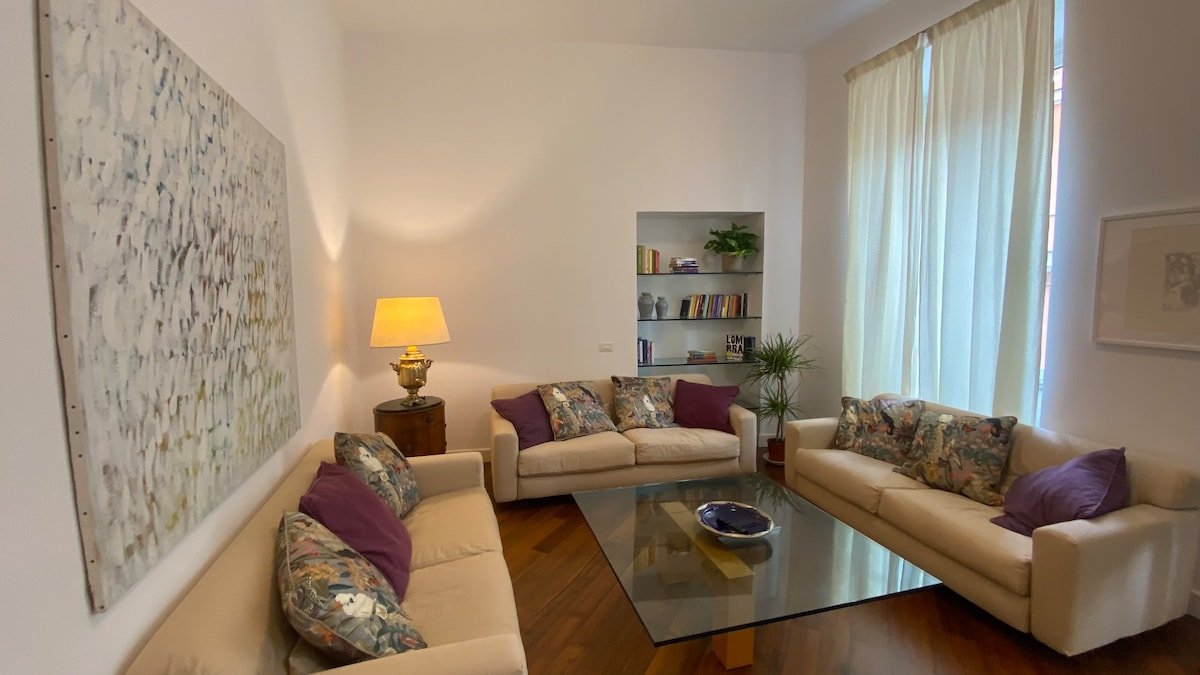 Spanish steps Luxury home gallery image 4