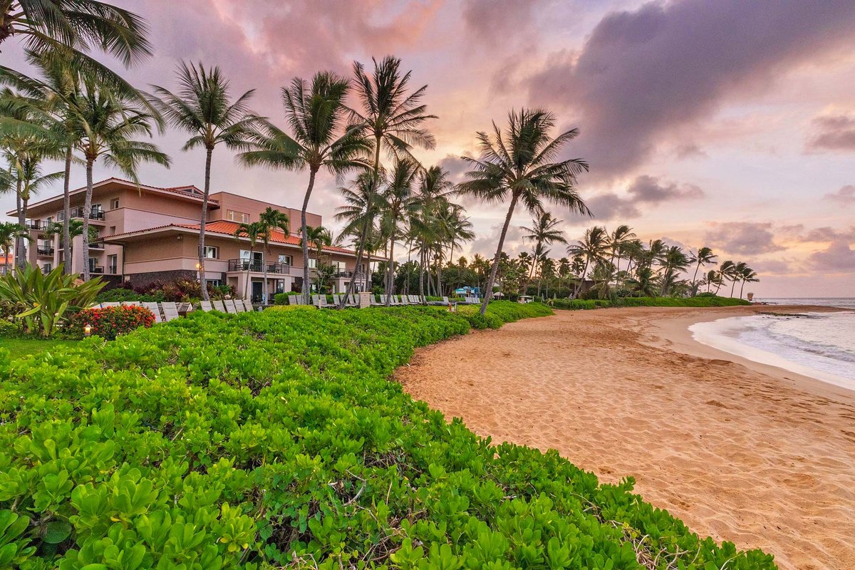 Marriott Waiohai-Beachfront-Resort Access