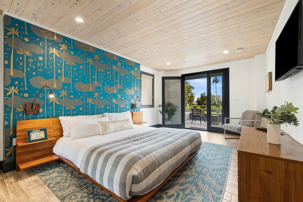 Paradiso gallery image 5