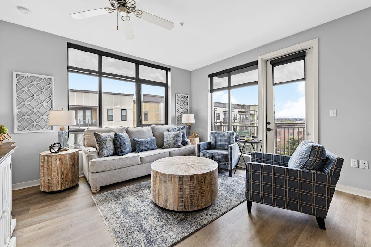 Luxurious Downton High Floor 2 br 2 bth Condo-#54 gallery image 4